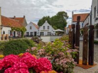 535 Beelden Lissewege