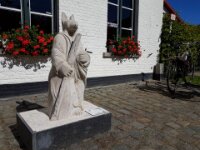 724 Beelden Lissewege